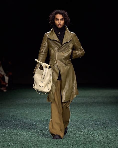 burberry scarf with noose|Burberry scarf winter 2024.